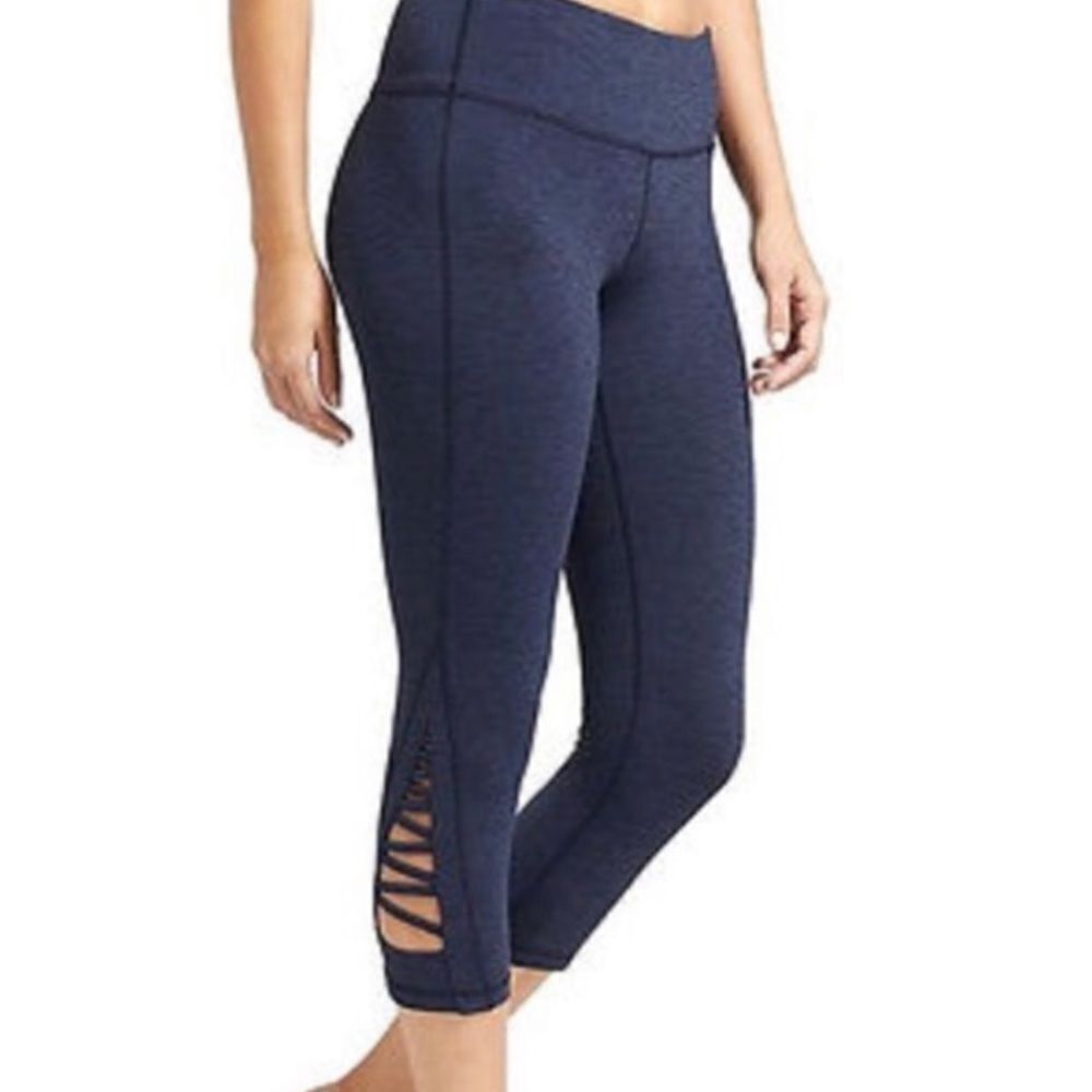 Athleta Navy Criss Cross Chaturanga Capri leggings